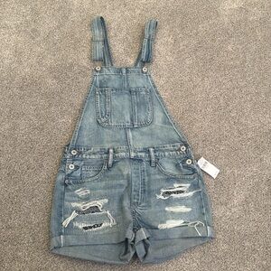 🛍️ NWT American Eagle Tomgirl Denim Short Overalls